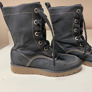 Timberland women’s high tops, size 8